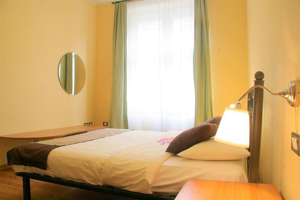 Central Hotel Tiepolo Praag Buitenkant foto